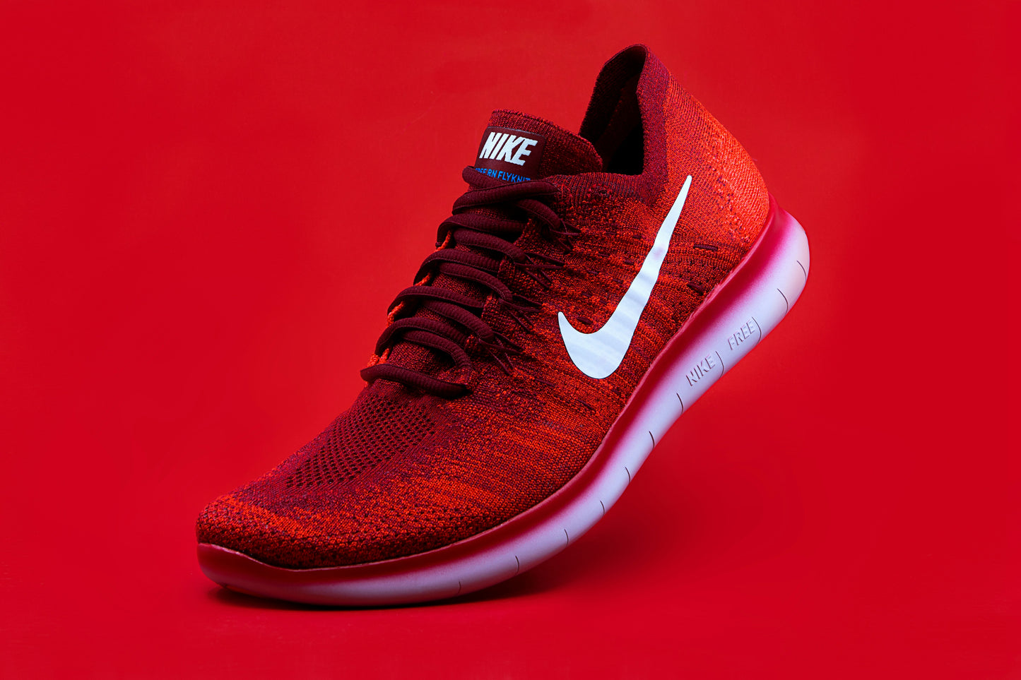 Basket Running Rouge Flyknit – Vitesse & Style